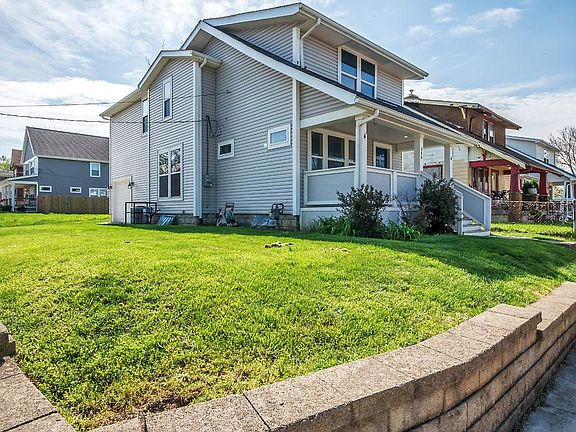 3rd image of 888 Heyl Ave