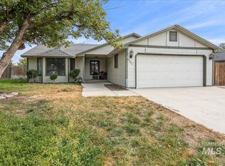 2062 N Lark Pl, Meridian, ID 83646
