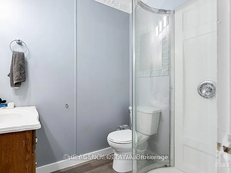 139 Reserve St S #B — Photo 4