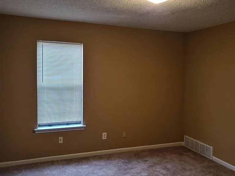 5791 Plum Valley Dr — Photo 14