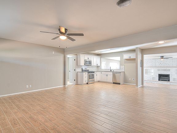 5th image of 1611 Wyoming Blvd NE