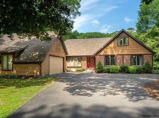 14 Ridge Rd, Saugerties, NY 12477