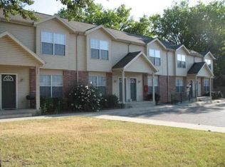 1841 W Pleasant Woods Dr, Fayetteville, AR 72703
