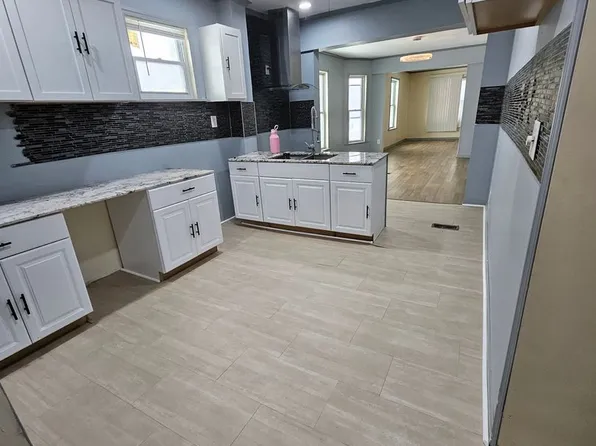 1803 Buffalo Rd #1, Erie, PA 16510