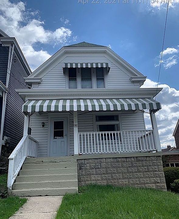 2nd image of 210 Greenwood Ave