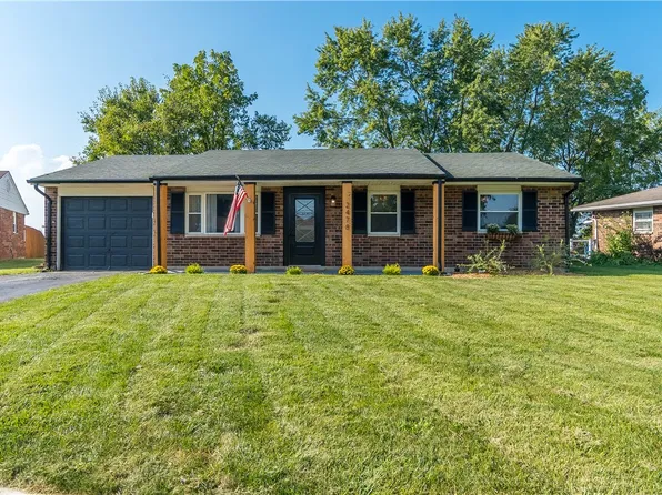 2478 Foxchase Ct E, Troy, OH 45373