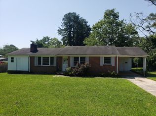 2010 E Lee Rd, Taylors, SC 29687