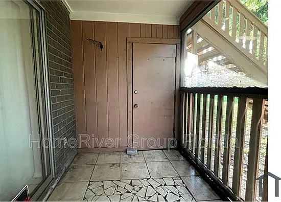 9011 Westchester Cir — Photo 12
