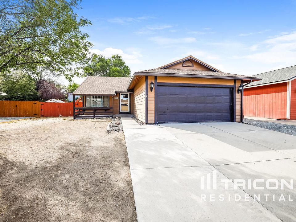 1st image of 6725 Canoe Hill Dr