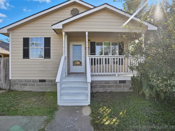 5631 S Vancouver Pl, Tulsa, OK 74107