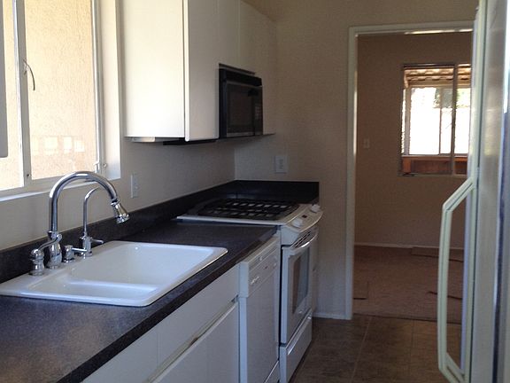 5th image of 5208 Kern Dr