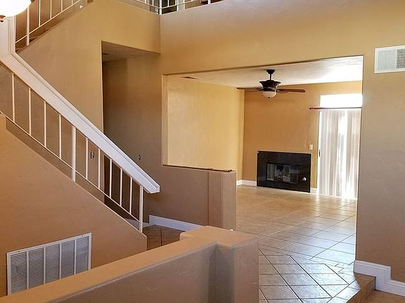 3rd image of 69861 Willow Ln