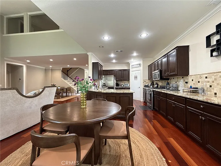 12210 Vista Ct — Photo 19