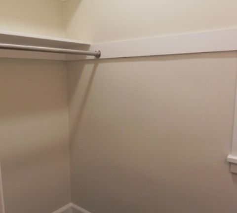 3rd image of 1349 N Hill Ave APT 2