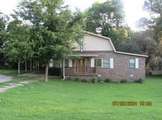 1745 Bethesda Rd, Batesville, AR 72501