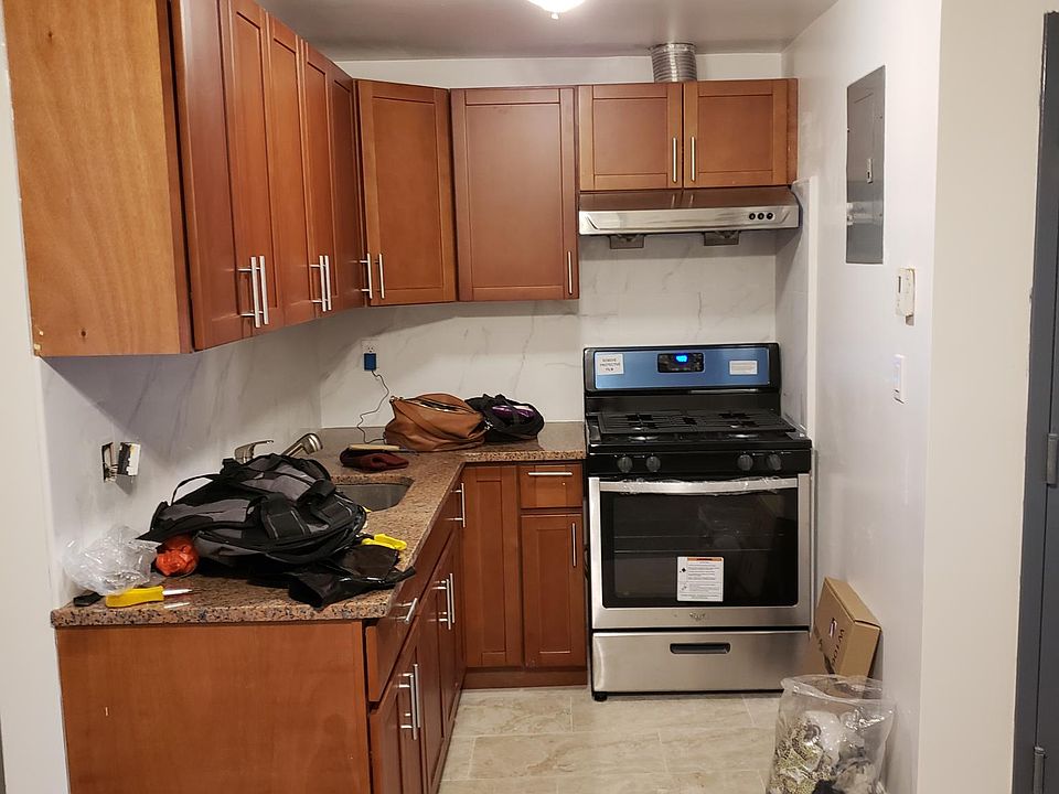1st image of 7908 Jamaica Ave