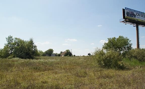 4th image of 3723 E Us Highway 290