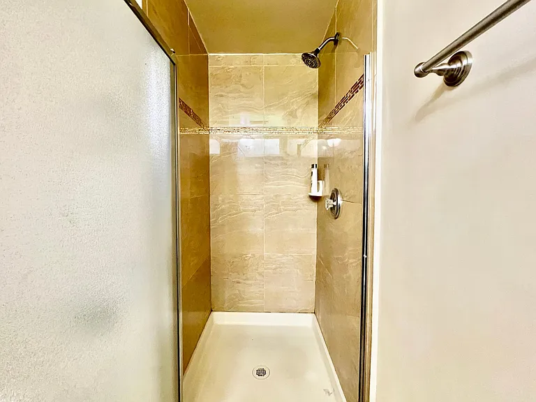 6725 Lennox Ave — Photo 42