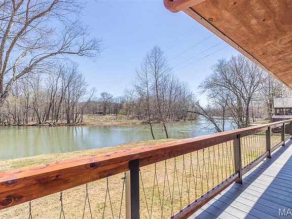 3rd image of 272 County Road 459