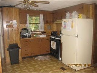 2nd image of 1270 Furniss Rd