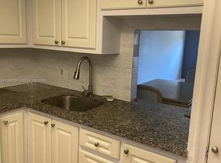 20111 NE 27th Ct APT K217, Aventura, FL 33180