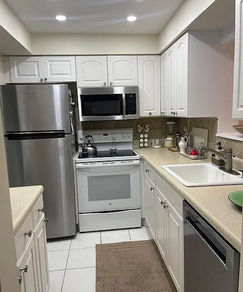 2545 S Ocean Blvd #303 — Photo 4