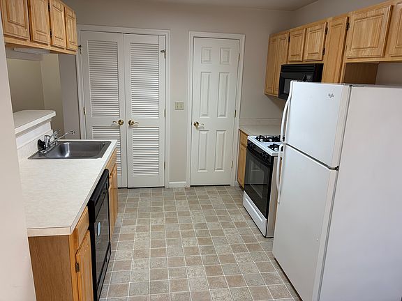 4th image of 131 Sparrow Rd