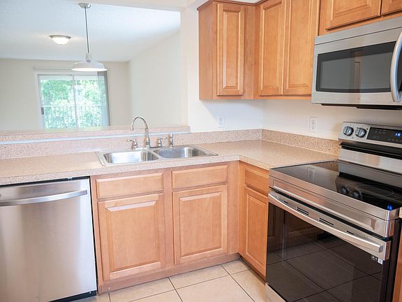 4th image of 3840 34th Ave S APT 204