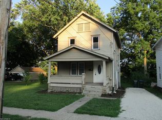 2421 2nd St, Cuyahoga Falls, OH 44221