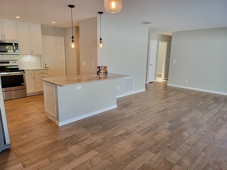 10095 84th Way — Photo 28