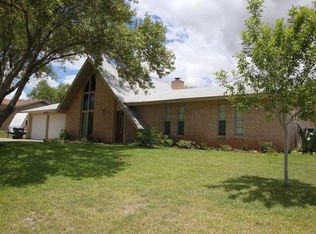 109 Meandering Way, Del Rio, TX 78840