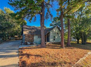 305 Wheeler St, Tahlequah, OK 74464