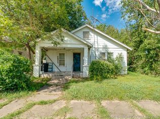 610 W 5th St, Ada, OK 74820