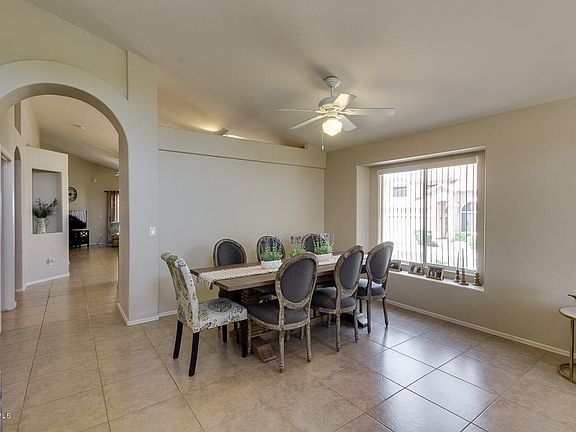 5th image of 1431 E Wahalla Ln