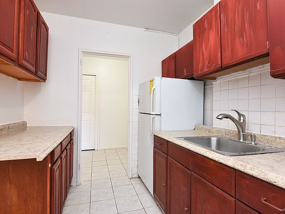 5th image of 4405 Macnish St APT 3A