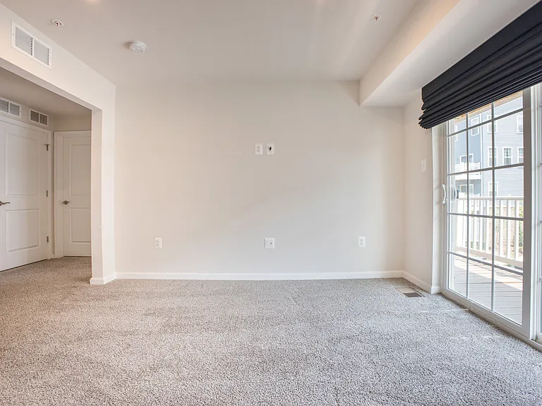10517 Sally Ride Ln — Photo 18