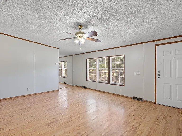 24609 Sheep Hollow Trl — Photo 8