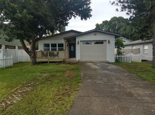 1826 Shore Acres Blvd NE, Saint Petersburg, FL 33703