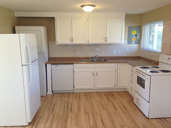 2nd image of 2069 Owendale Dr