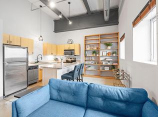 111 E Franklin Ave APT 212, Minneapolis, MN 55404