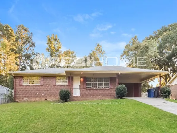 7432 Meadows Dr, Riverdale, GA 30274