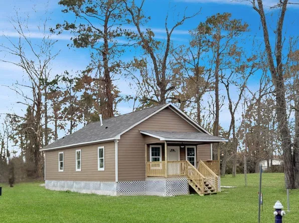 517 E Linney St, Dayton, TX 77535