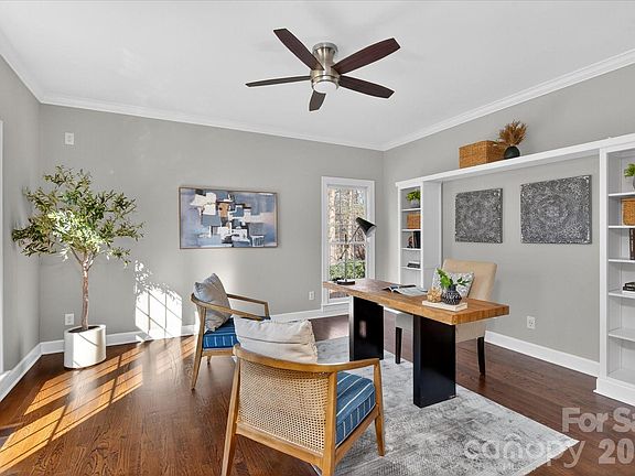 4th image of 8601 Pennington Ct