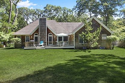 2nd image of 28 Sherwood Ln