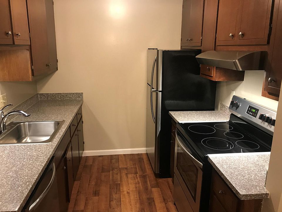 1st image of 2019 Parrott Dr #7
