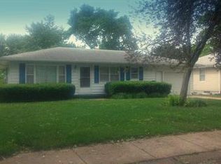 1821 High St, Beatrice, NE 68310