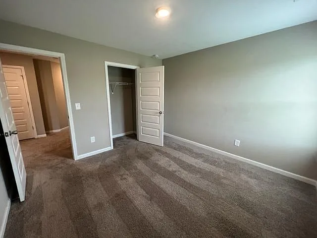 110 Squarewood Ln — Photo 15
