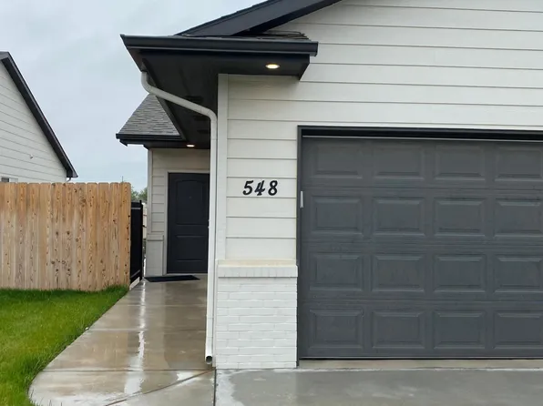 548 E Martens Dr, Goddard, KS 67052