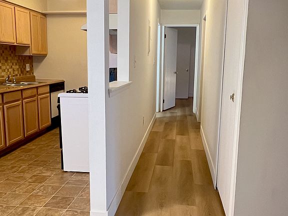 4th image of 44487 Savery Dr Unit 107