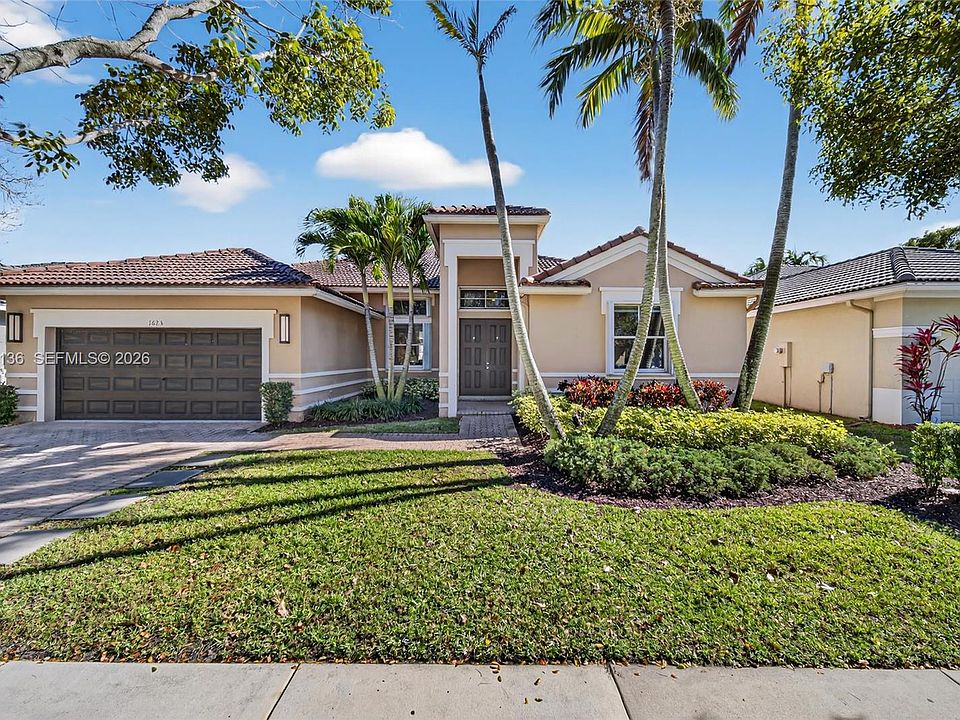 1st image of 1623 Blue Jay Cir